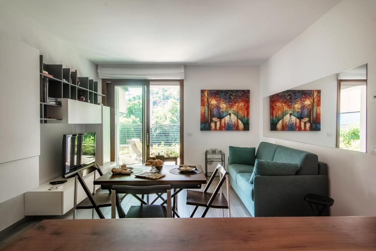 Joivy Luxury Flat & Lake Como View Argegno Bagian luar foto