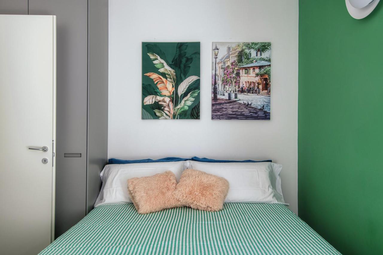 Joivy Luxury Flat & Lake Como View Argegno Bagian luar foto