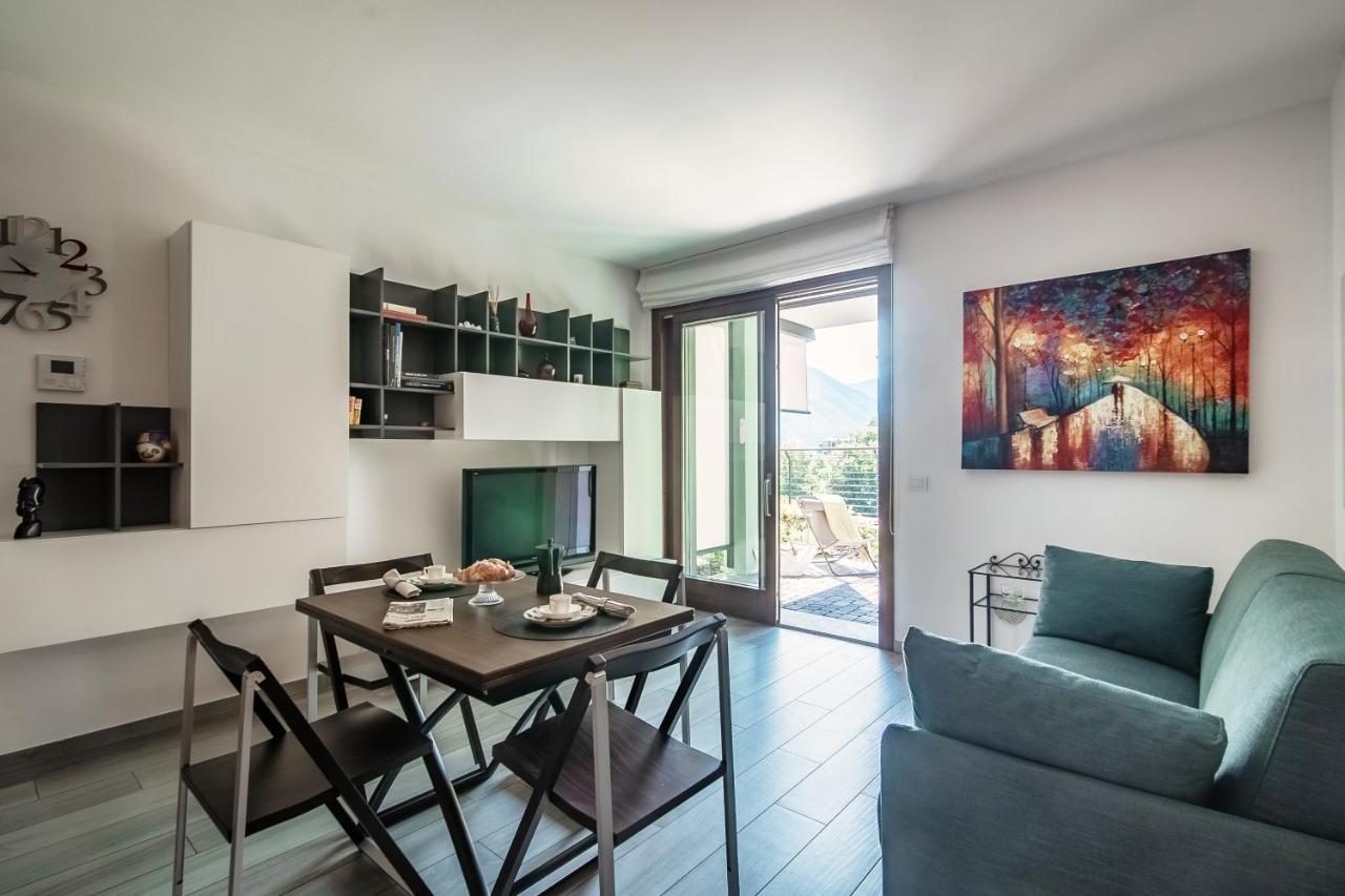 Joivy Luxury Flat & Lake Como View Argegno Bagian luar foto